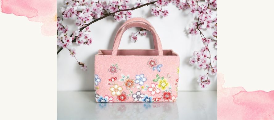 柏ビーズ ビーズ刺繍ハンドバッグ 花柄 クローバー 成人式 - 柏ビーズ