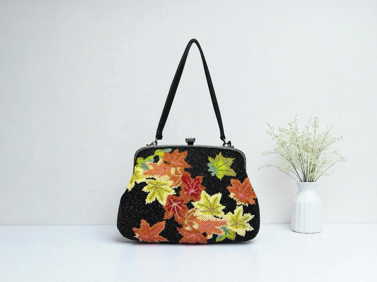 柏ビーズ刺繍 ショルダーバッグ 黒 柏ビーズ ビーズ刺繍 フォーマルバッグ ハンドバッグ